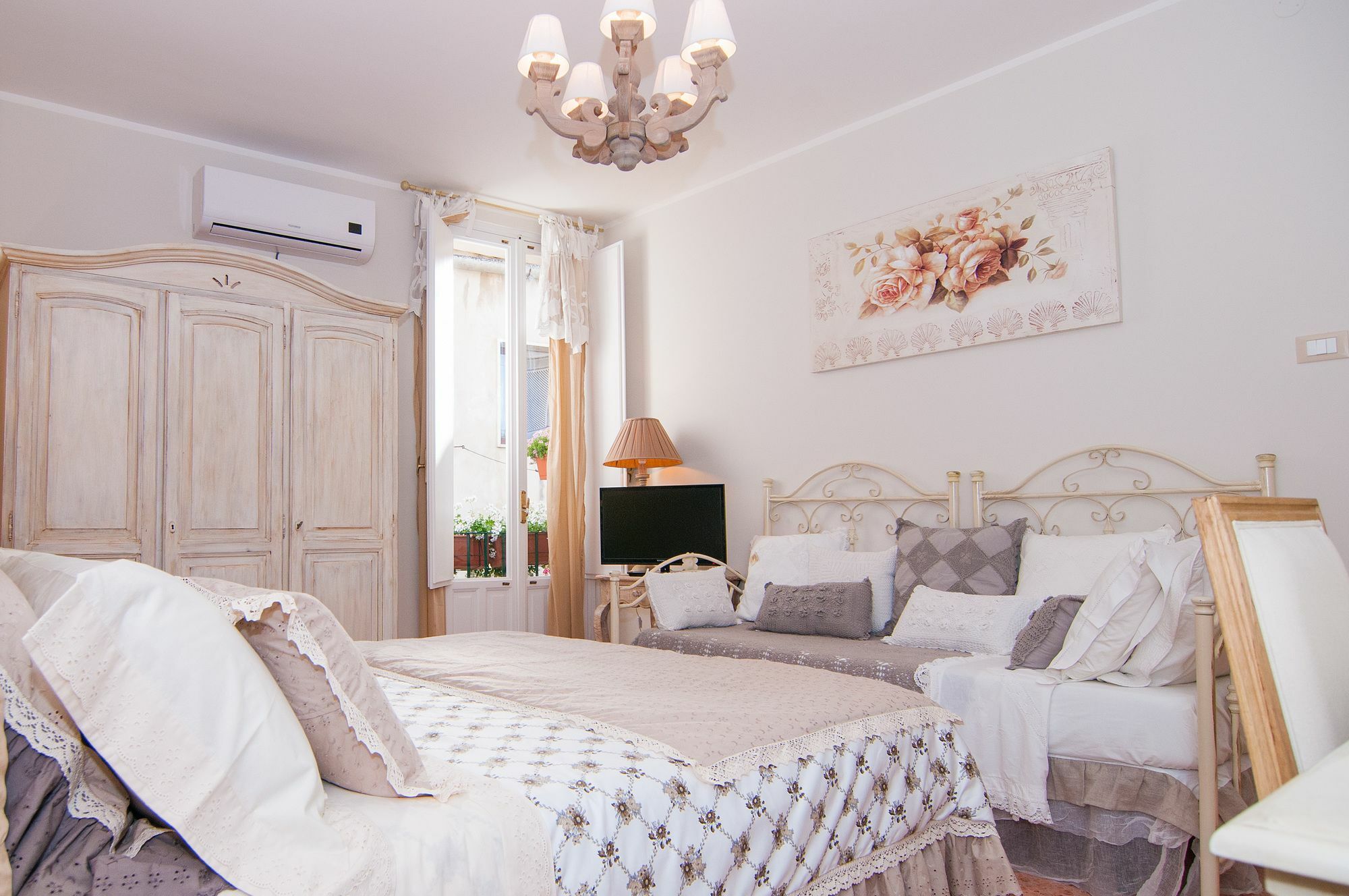 Vacanze Romantiche A Modica Exterior photo